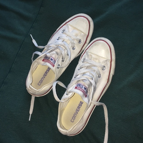 Converse - Picture 1 of 3